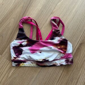 Lululemon Energy Exhale Sports Bra